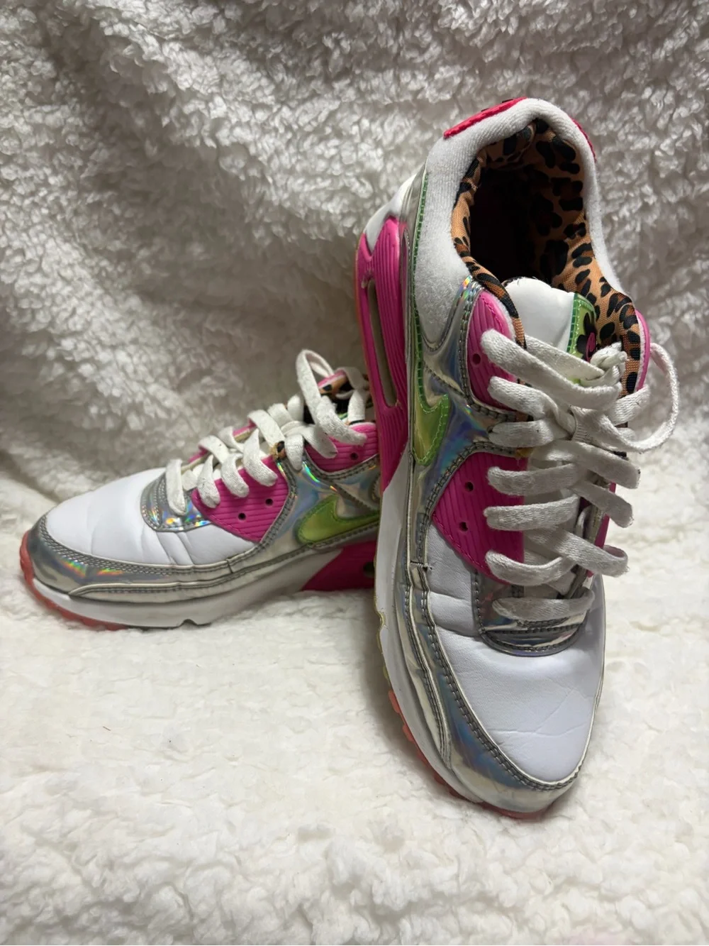 Nike Women’s Air Max Holographic Pink Accent Sneakers please look at pics